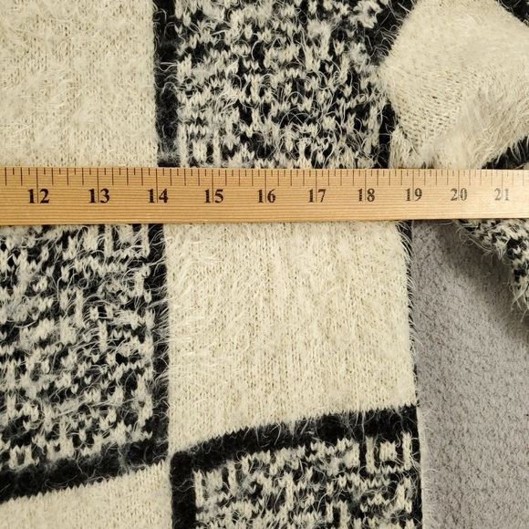 John Fashion‎ Cardigan Womens XL Checkerboard Fuzzy Wool Blend Hook N Eye - Picture 4 of 11
